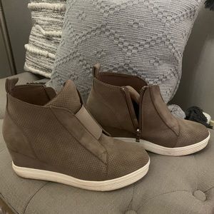 Vici Doll wedge sneaker bootie